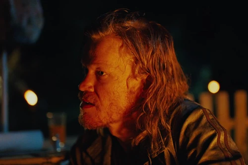 Still frame 24 from Bugonia (2025) directed by Yorgos Lanthimos