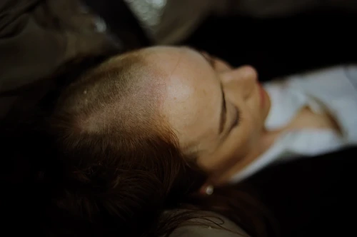 Still frame 44 from Bugonia (2025) directed by Yorgos Lanthimos