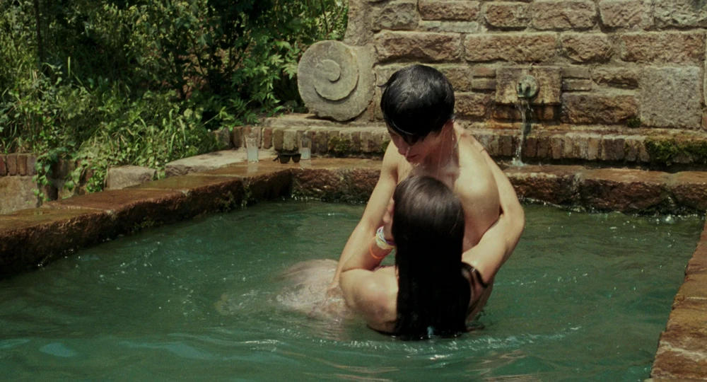 Still frame 120 from Call Me by Your Name (2017) directed by Luca Guadagnino