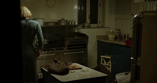 Still frame 74 from Carol (2015) directed by Todd Haynes