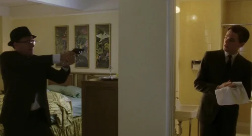 Still frame 52 from Catch Me If You Can (2002) directed by Steven Spielberg