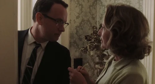 Still frame 74 from Catch Me If You Can (2002) directed by Steven Spielberg
