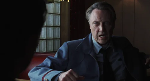 Still frame 102 from Catch Me If You Can (2002) directed by Steven Spielberg