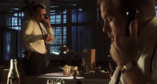 Still frame 106 from Catch Me If You Can (2002) directed by Steven Spielberg