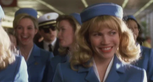 Still frame 115 from Catch Me If You Can (2002) directed by Steven Spielberg