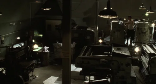 Still frame 123 from Catch Me If You Can (2002) directed by Steven Spielberg