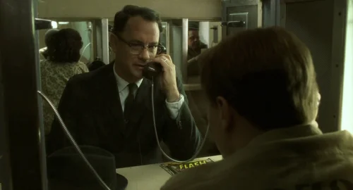 Still frame 136 from Catch Me If You Can (2002) directed by Steven Spielberg