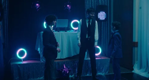Still frame 81 from Cha Cha Real Smooth (2022) directed by Cooper Raiff