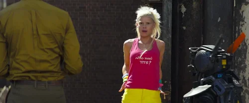Still frame 65 from Chappie (2015) directed by Neill Blomkamp