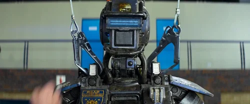 Still frame 9 from Chappie (2015) directed by Neill Blomkamp