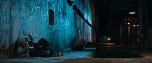 Still frame 91 from Chappie (2015) directed by Neill Blomkamp