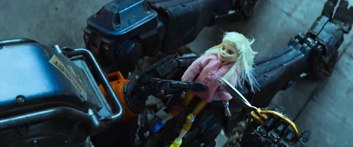 Still frame 97 from Chappie (2015) directed by Neill Blomkamp