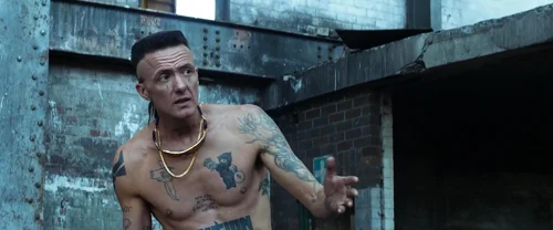 Still frame 98 from Chappie (2015) directed by Neill Blomkamp