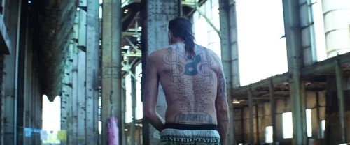 Still frame 99 from Chappie (2015) directed by Neill Blomkamp