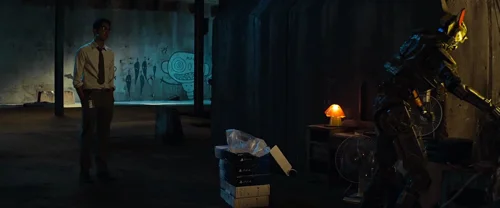 Still frame 117 from Chappie (2015) directed by Neill Blomkamp