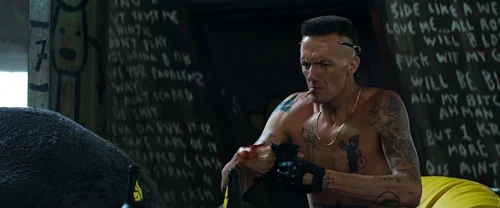 Still frame 18 from Chappie (2015) directed by Neill Blomkamp