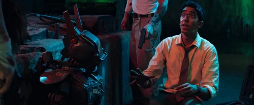 Still frame 35 from Chappie (2015) directed by Neill Blomkamp