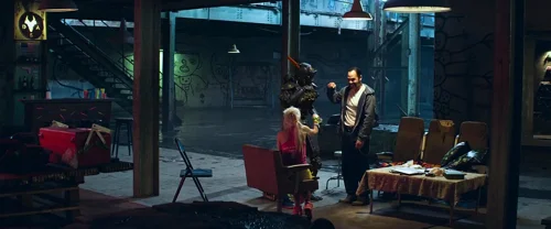 Still frame 59 from Chappie (2015) directed by Neill Blomkamp