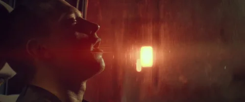 Still frame 84 from Cherry (2021) directed by Anthony Russo, Joe Russo