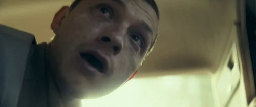 Still frame 92 from Cherry (2021) directed by Anthony Russo, Joe Russo