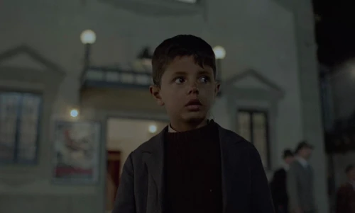 Still frame 71 from Cinema Paradiso (1988) directed by Giuseppe Tornatore