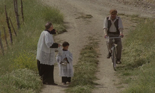 Still frame 82 from Cinema Paradiso (1988) directed by Giuseppe Tornatore