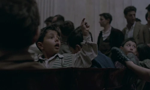 Still frame 93 from Cinema Paradiso (1988) directed by Giuseppe Tornatore