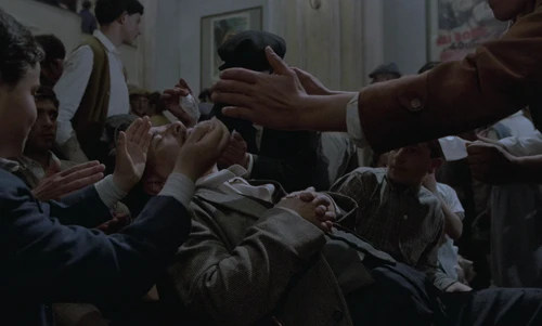 Still frame 94 from Cinema Paradiso (1988) directed by Giuseppe Tornatore