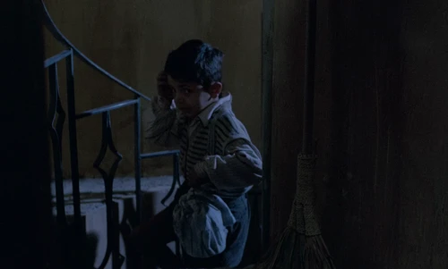 Still frame 96 from Cinema Paradiso (1988) directed by Giuseppe Tornatore