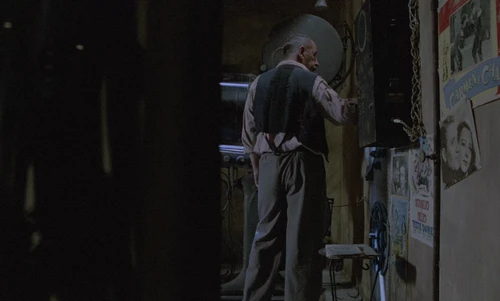 Still frame 97 from Cinema Paradiso (1988) directed by Giuseppe Tornatore