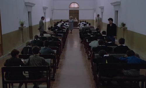 Still frame 109 from Cinema Paradiso (1988) directed by Giuseppe Tornatore