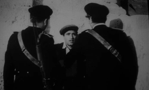 Still frame 118 from Cinema Paradiso (1988) directed by Giuseppe Tornatore