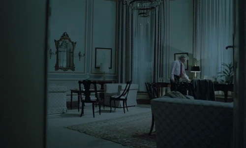 Still frame 10 from Cinema Paradiso (1988) directed by Giuseppe Tornatore