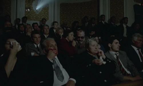 Still frame 131 from Cinema Paradiso (1988) directed by Giuseppe Tornatore