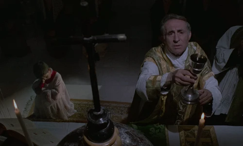 Still frame 18 from Cinema Paradiso (1988) directed by Giuseppe Tornatore