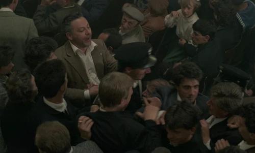 Still frame 138 from Cinema Paradiso (1988) directed by Giuseppe Tornatore