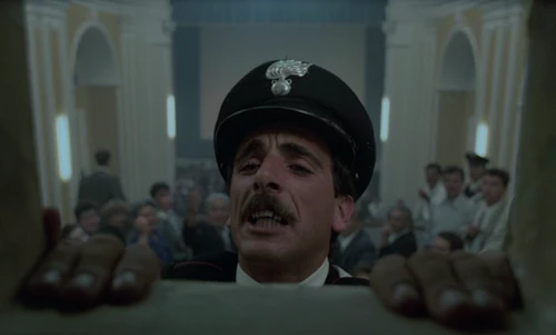 Still frame 142 from Cinema Paradiso (1988) directed by Giuseppe Tornatore