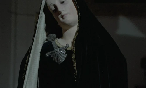 Still frame 145 from Cinema Paradiso (1988) directed by Giuseppe Tornatore