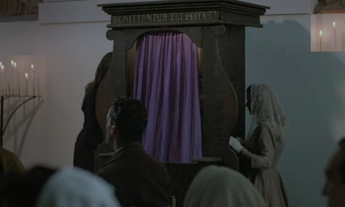 Still frame 148 from Cinema Paradiso (1988) directed by Giuseppe Tornatore