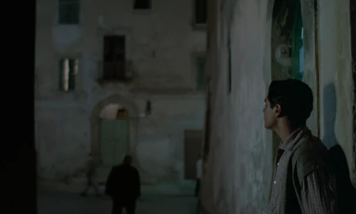 Still frame 155 from Cinema Paradiso (1988) directed by Giuseppe Tornatore
