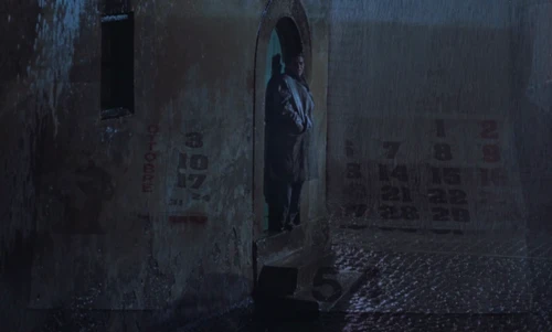 Still frame 159 from Cinema Paradiso (1988) directed by Giuseppe Tornatore