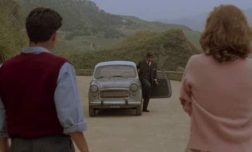 Still frame 169 from Cinema Paradiso (1988) directed by Giuseppe Tornatore