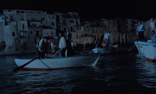 Still frame 172 from Cinema Paradiso (1988) directed by Giuseppe Tornatore