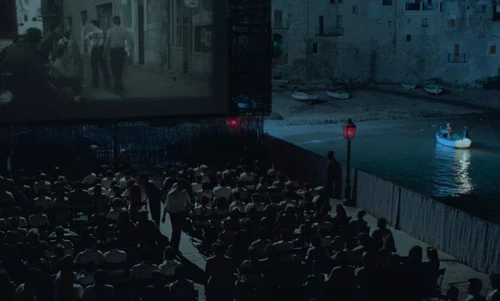Still frame 174 from Cinema Paradiso (1988) directed by Giuseppe Tornatore