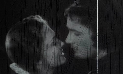 Still frame 200 from Cinema Paradiso (1988) directed by Giuseppe Tornatore