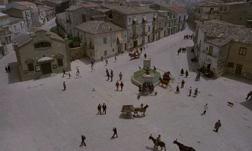 Still frame 31 from Cinema Paradiso (1988) directed by Giuseppe Tornatore