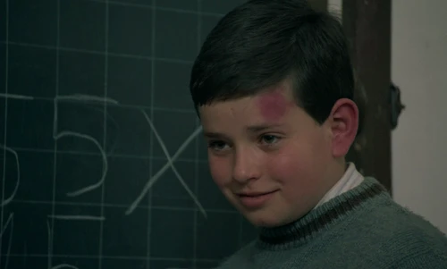 Still frame 48 from Cinema Paradiso (1988) directed by Giuseppe Tornatore
