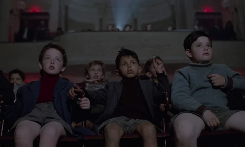 Still frame 62 from Cinema Paradiso (1988) directed by Giuseppe Tornatore