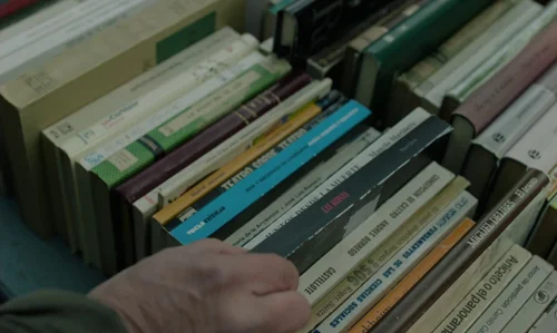 Still frame 41 from Close Your Eyes (2023) directed by Víctor Erice