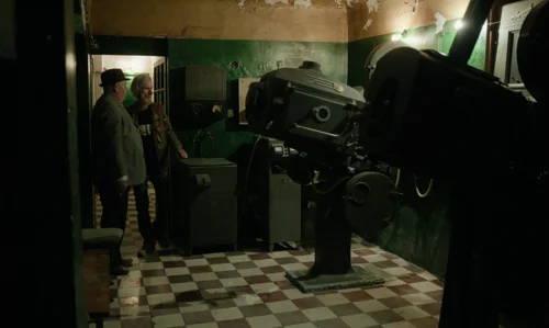Still frame 142 from Close Your Eyes (2023) directed by Víctor Erice